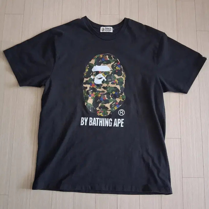 [BUNJANG] BAPE Flower Camo S/S T-Shirt Black / BAPE 베이프 플라워 카모 반팔 티셔츠 블랙