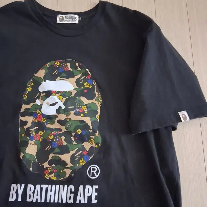 [BUNJANG] BAPE Flower Camo S/S T-Shirt Black / BAPE 베이프 플라워 카모 반팔 티셔츠 블랙