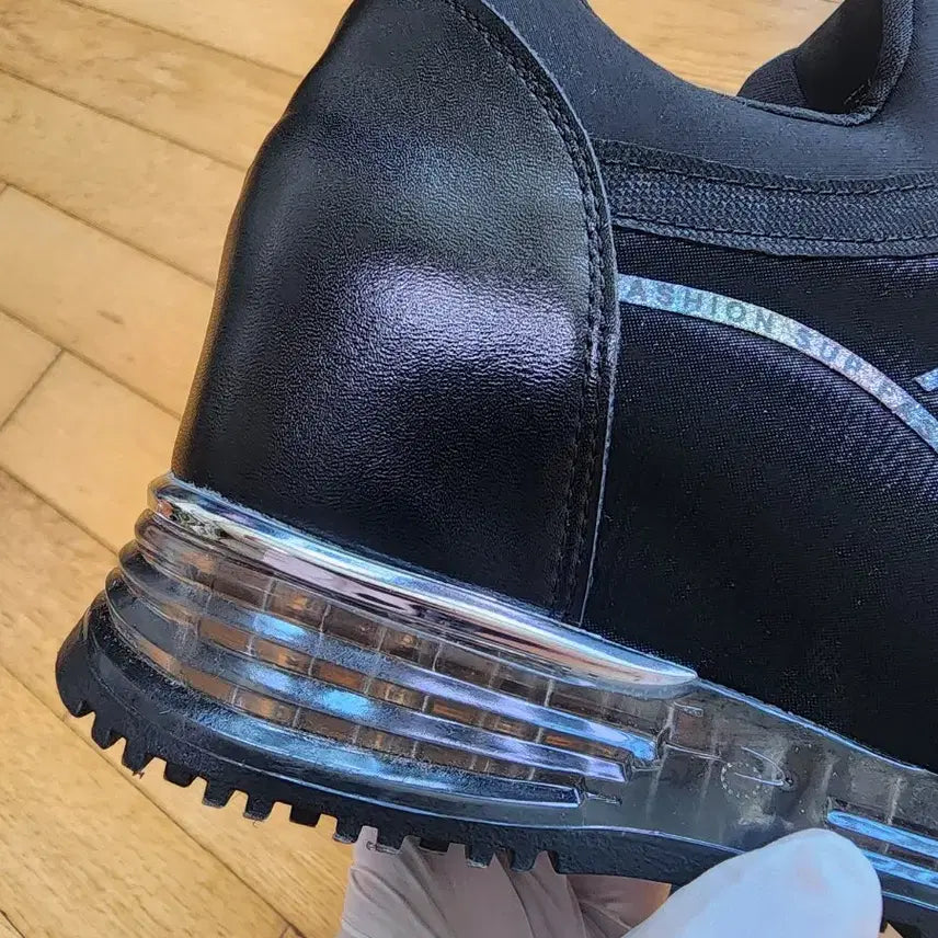[BUNJANG] Unworn 7cm Platform Sneakers - Black / 미착용) 7cm 키높이 운동화 240 블랙