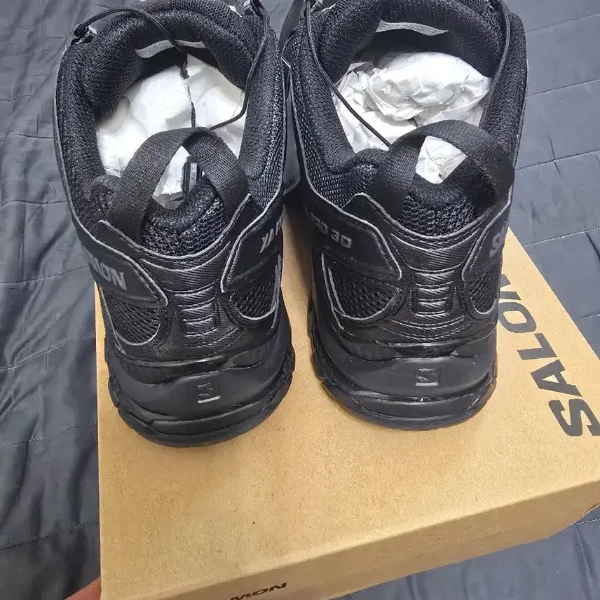 [SOLD OUT] (새상품)285 살로몬 xa프로 3d 블랙 마그넷