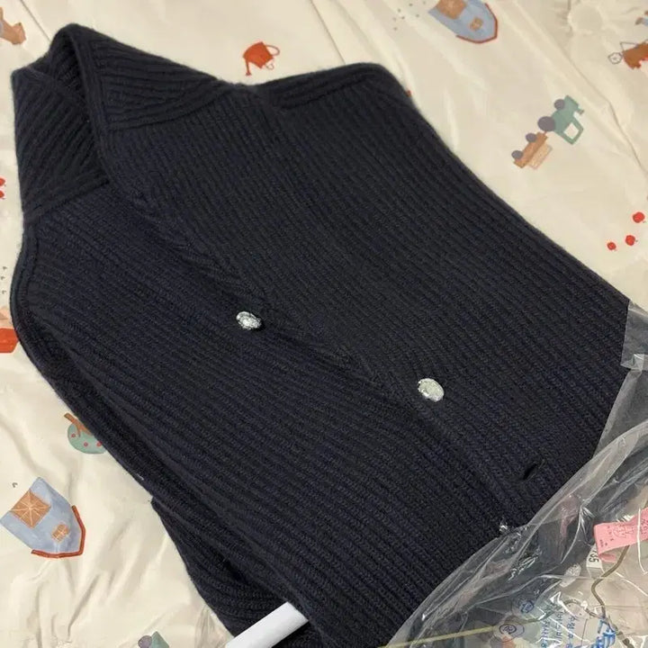 [BUNJANG] William Lockey Cashmere Navy Cardigan / 윌리엄 로키 캐시미어 44 네이비팝니다