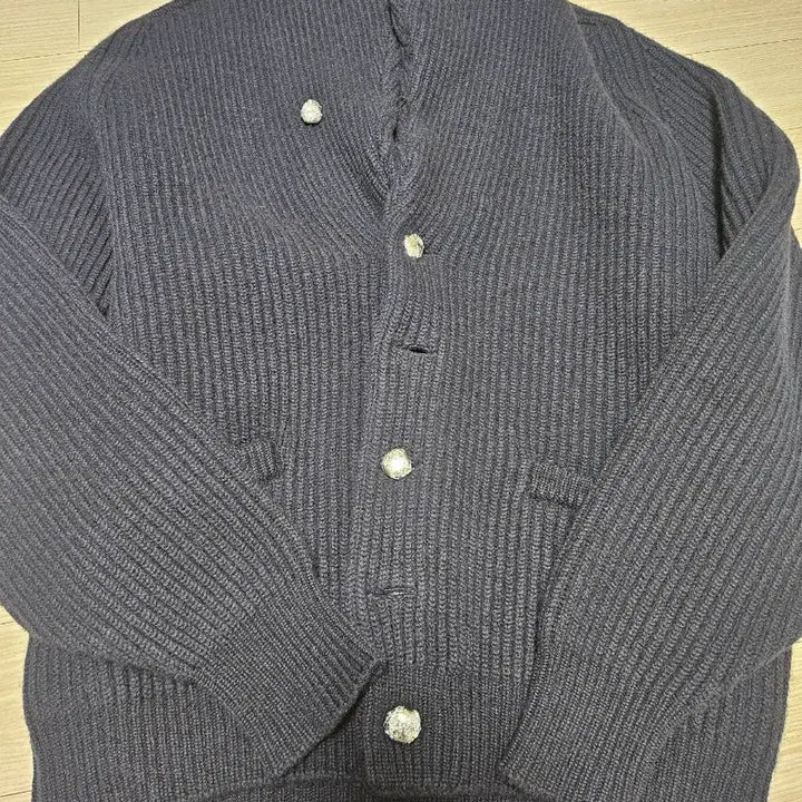 [BUNJANG] William Lockey Cashmere Navy Cardigan / 윌리엄 로키 캐시미어 44 네이비팝니다