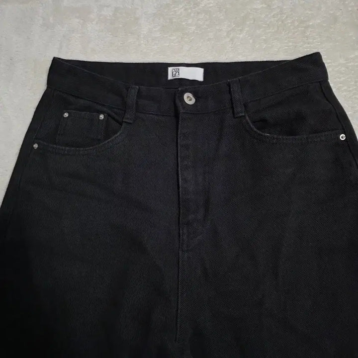 [SOLD OUT] (1)여성 라룸 블랙 와이드 데님 팬츠