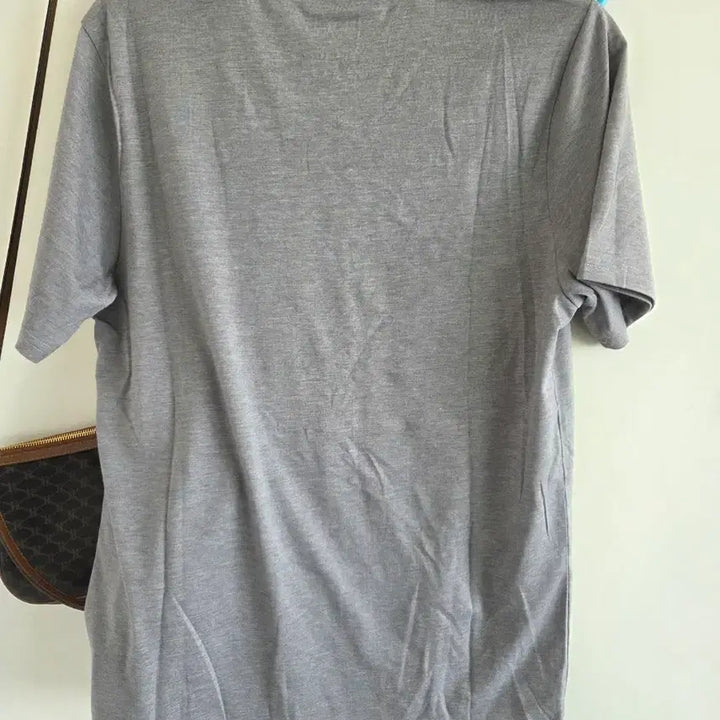 [BUNJANG] New Balance Gray T-shirt (M) / 뉴발란스 회색 반팔 티셔츠 M 사이즈