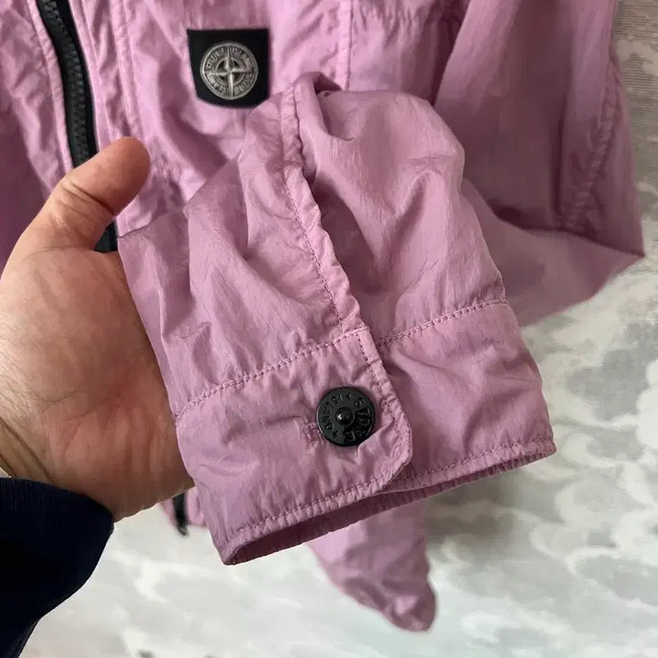 [SOLD OUT] [스톤아일랜드] 20SS 로고 패치 집업 오버셔츠