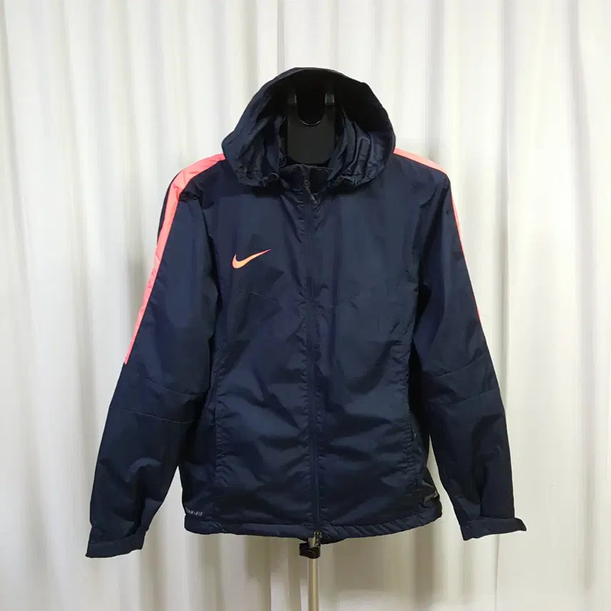 [BUNJANG] Nike Strong Fit Windbreaker Jacket / 나이키 스트롱핏 바람막이 110 오일장