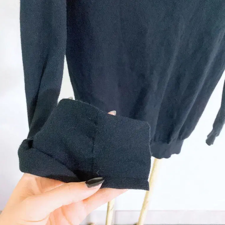 [SOLD OUT] (여성S)랄프로렌블랙코튼V넥긴팔니트