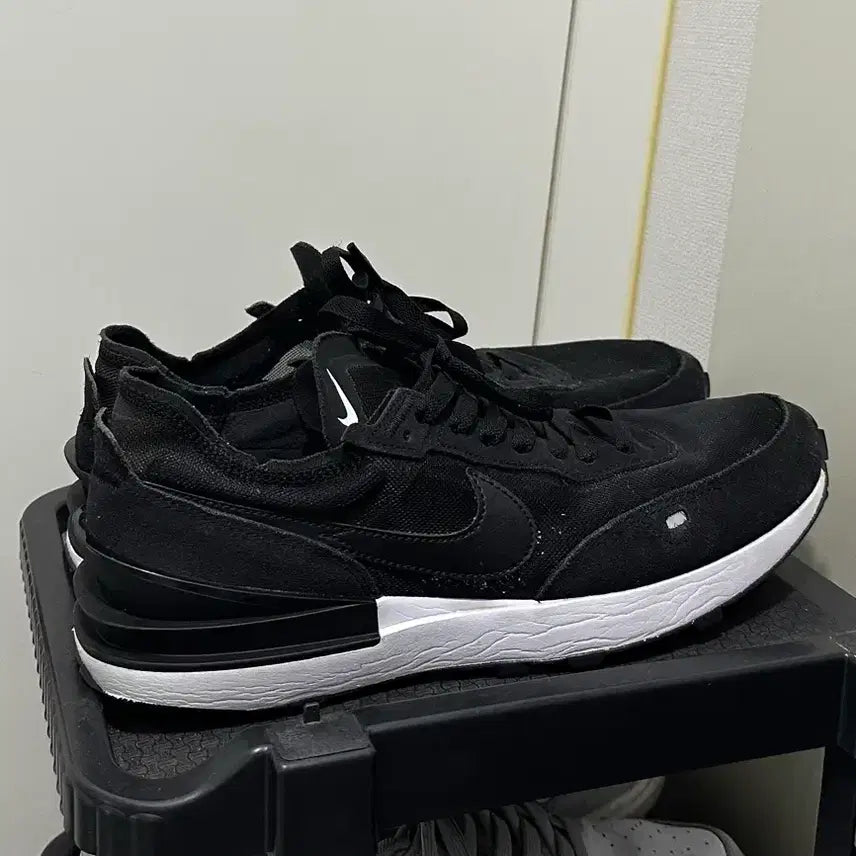 [SOLD OUT] 나이키 운동화 280 와플원 블랙 판매합니다