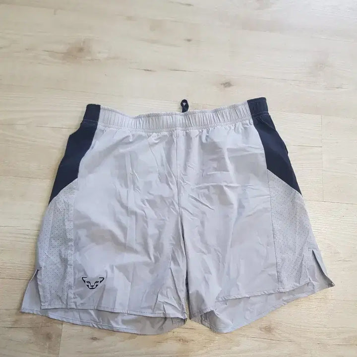 [SOLD OUT] 다이나핏 쇼츠 반바지L(85)