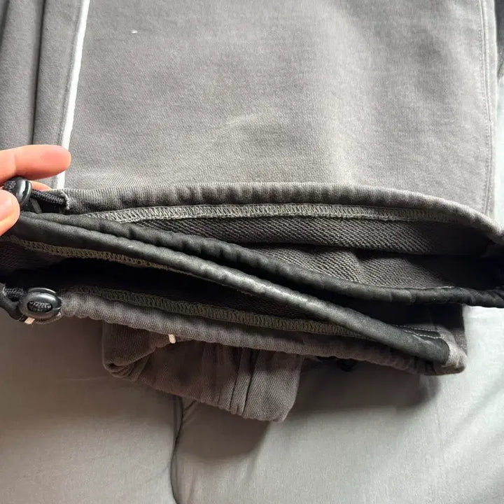[BUNJANG] Polytelu Fatigue Sweatpants Khaki Green / 2) 폴리테루 퍼티그 스웻팬츠 카키그린 카그