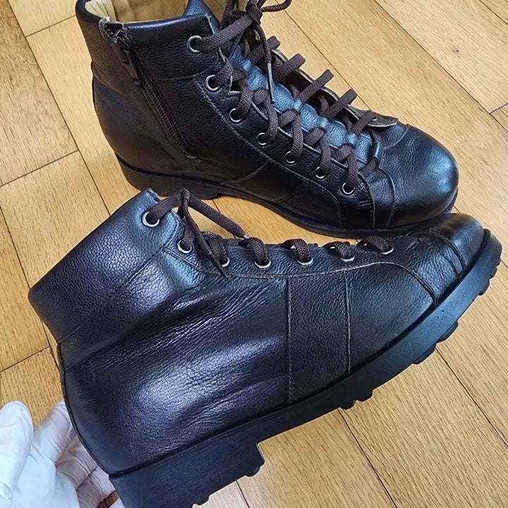 [SOLD OUT] 미착용) 발편한 천연가죽 워커 부츠 235~240