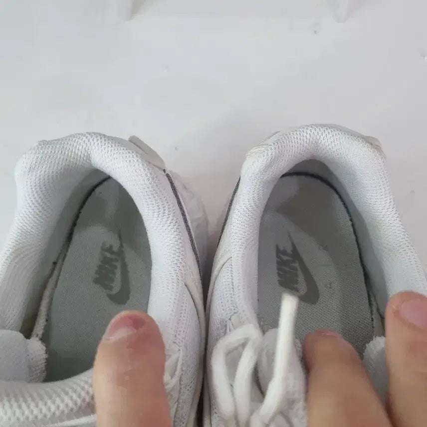 [BUNJANG] Nike Air Max 95 All White Sneakers / 효자빈티지 270 나이키 에어맥스95 올백