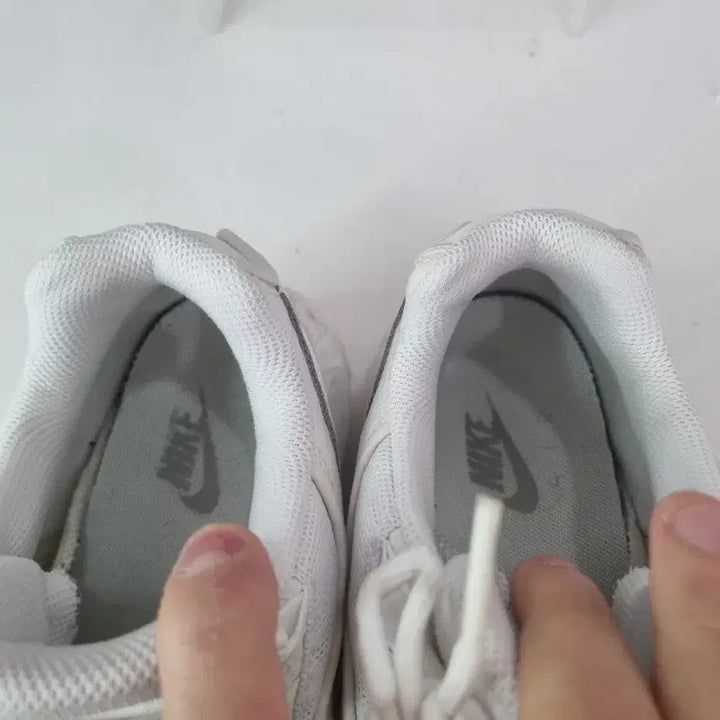 [BUNJANG] Nike Air Max 95 All White Sneakers / 효자빈티지 270 나이키 에어맥스95 올백