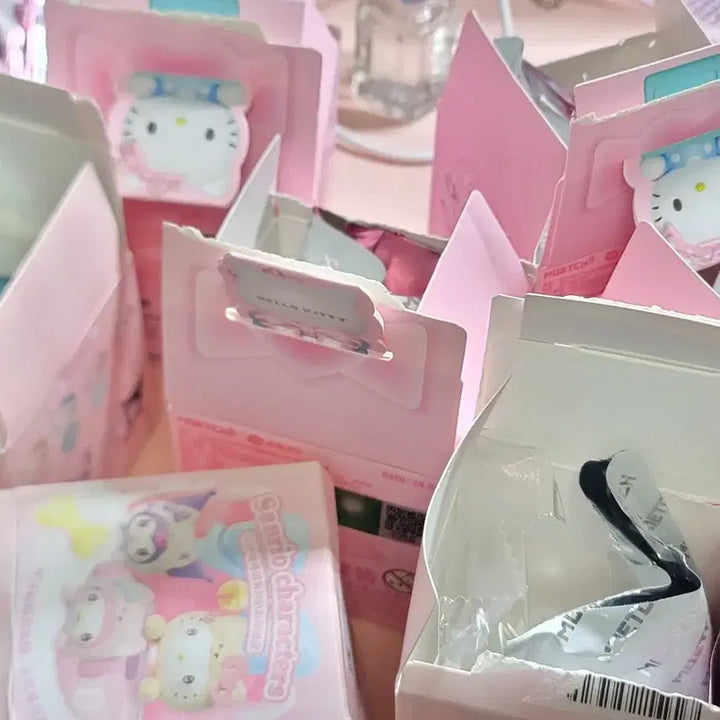 [BUNJANG] Sanrio Hipper Figure Set / 산리오 정품 히퍼 7종류 낱개판매 (시크릿, 키티, 하트키티, 마멜 등)
