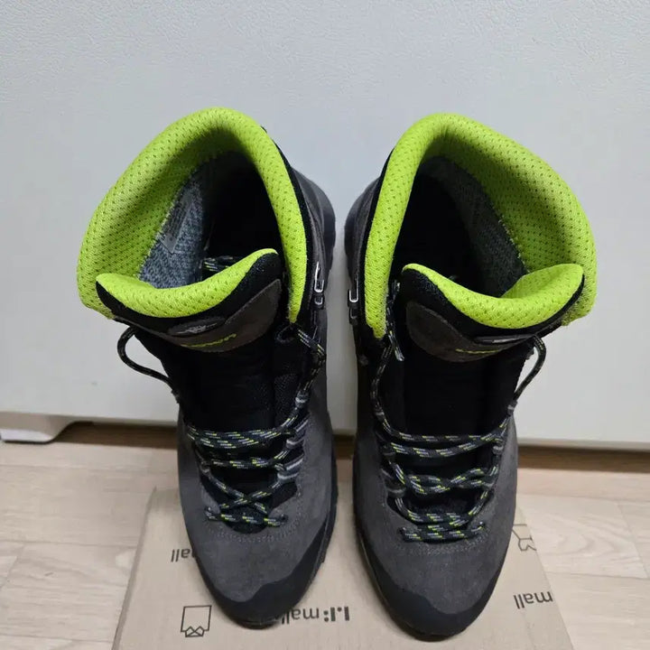 [BUNJANG] Lowa Explorer II GTX Mid Wide Men&