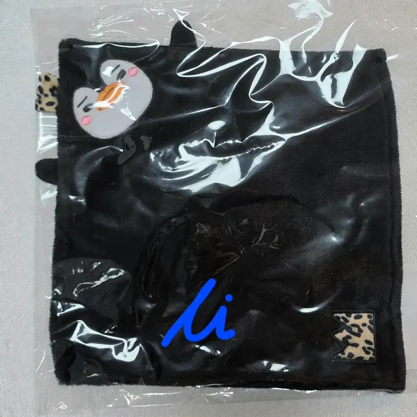 [BUNJANG] 2PM Lee Junho PengPeng Hand Towel / 2pm 일본 팝업 이준호 펭펭 핸드타올
