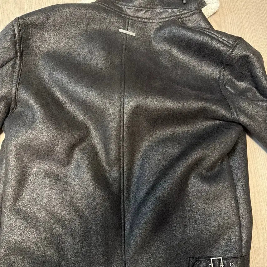 [BUNJANG] A|X Armani Exchange Shearling Lined Leather Jacket / 아르마니 익스체인지 무스탕