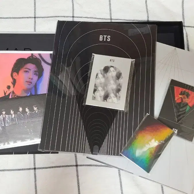 [SOLD OUT] (택포)BTS 방탄소년단 맵솔 온 컨셉 포토북 양도합니다.