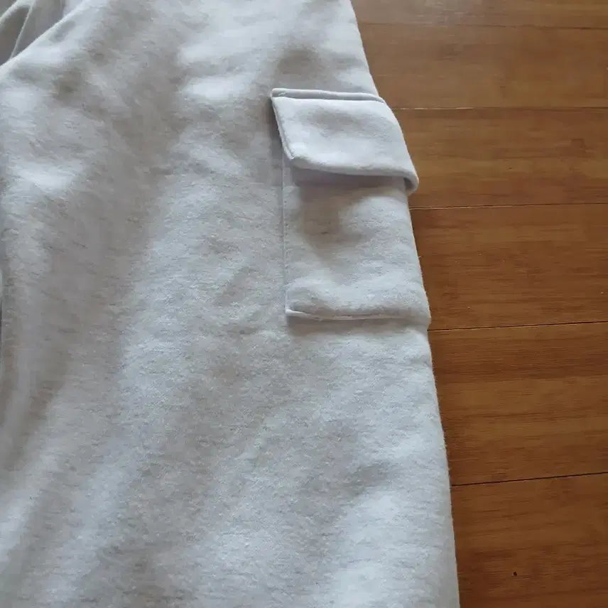 [BUNJANG] Ivory Cargo Jogger Training Pants / 아이보리 카고 조거 트레이닝 팬츠