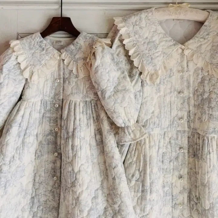 [BUNJANG] Big Lace Collar Long Quilted Dress / 무배&amp;택포