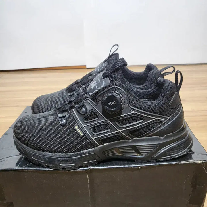 [BUNJANG] KOLON Gore-Tex BOA Trekking Shoes / 코오롱