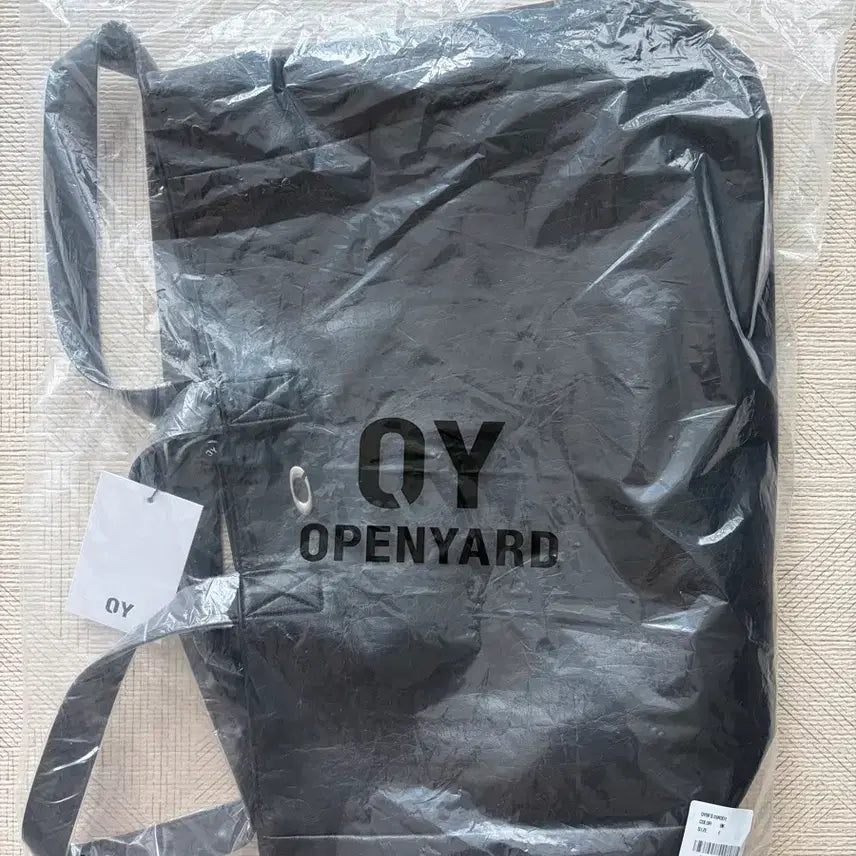 [SOLD OUT] 새상품) 오와이 크로스라인 스터드 토트백