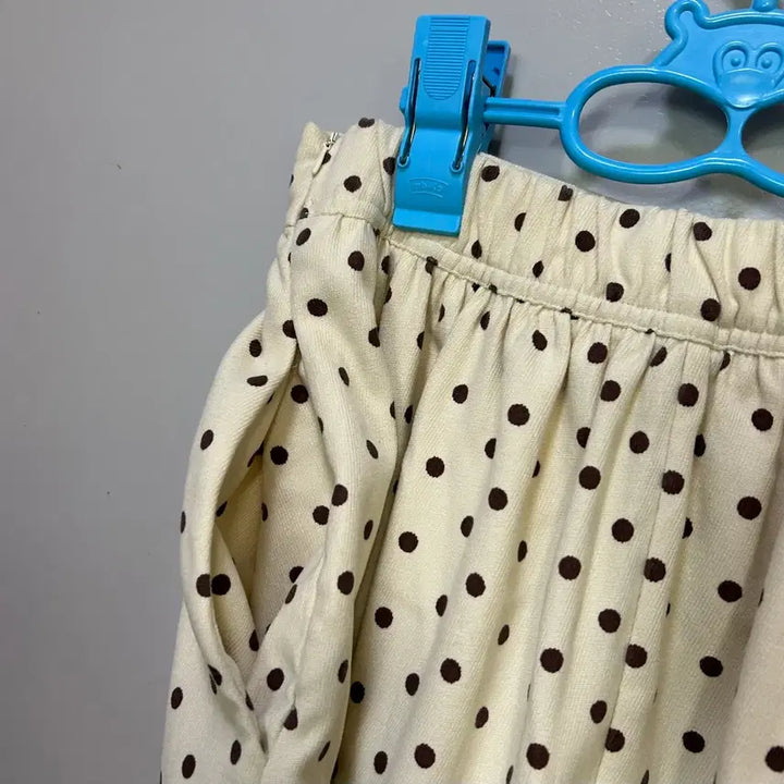 [SOLD OUT] 아이보리 도트 롱 스커트