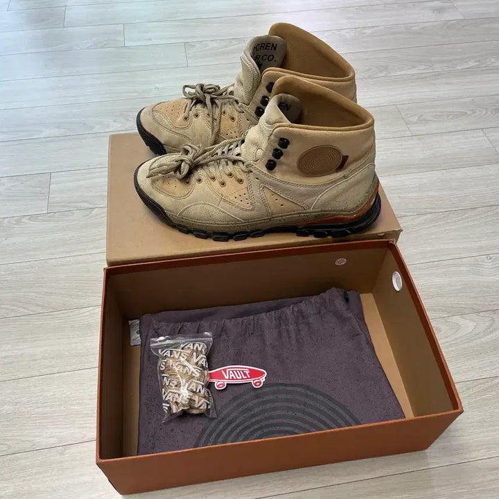 [BUNJANG] Taka Hayashi x Vans Vault Amazon Trail LX Shoes / Taka Hayashi x Vans Vault Amazon Trail