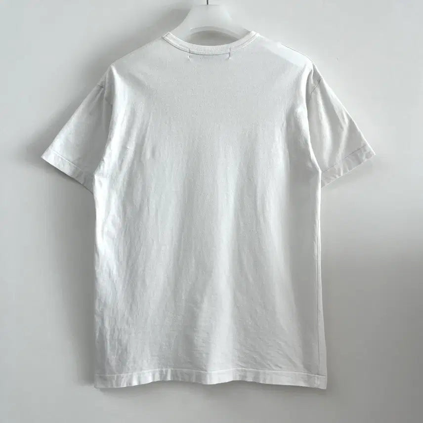 [SOLD OUT] 꼼데가르송 플레이 레드 하트 와펜 화이트 반팔 셔츠