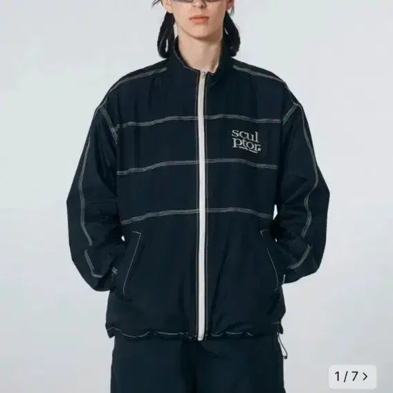 [BUNJANG] Sculptor Stitched Windbreaker Black (M) / 스컬프터 스티치 윈드브레이커 바람막이 블랙