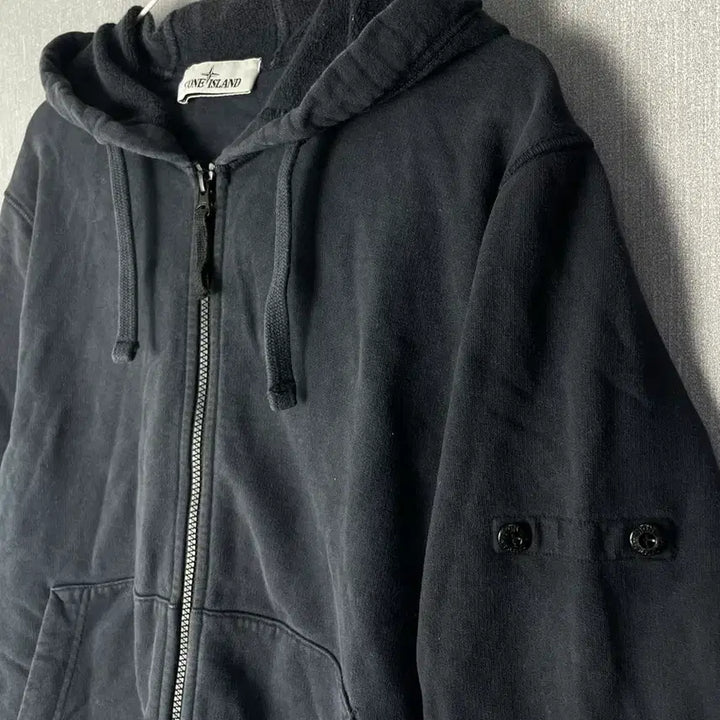[SOLD OUT] [M] 스톤아일랜드 진네이비 집업 / 와펜없음