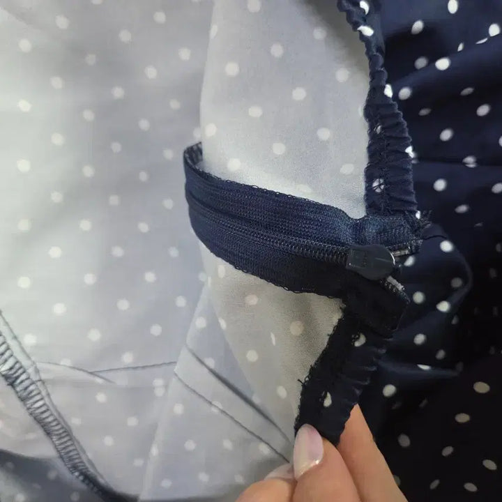 [SOLD OUT] 새상품 쉬인 도트 홀터낵 원피스 M사이즈