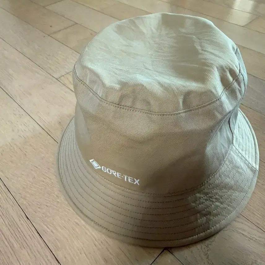 [BUNJANG] Nanamica Gore-Tex Bucket Hat Beige / 나나미카 고어텍스 버킷햇 베이지