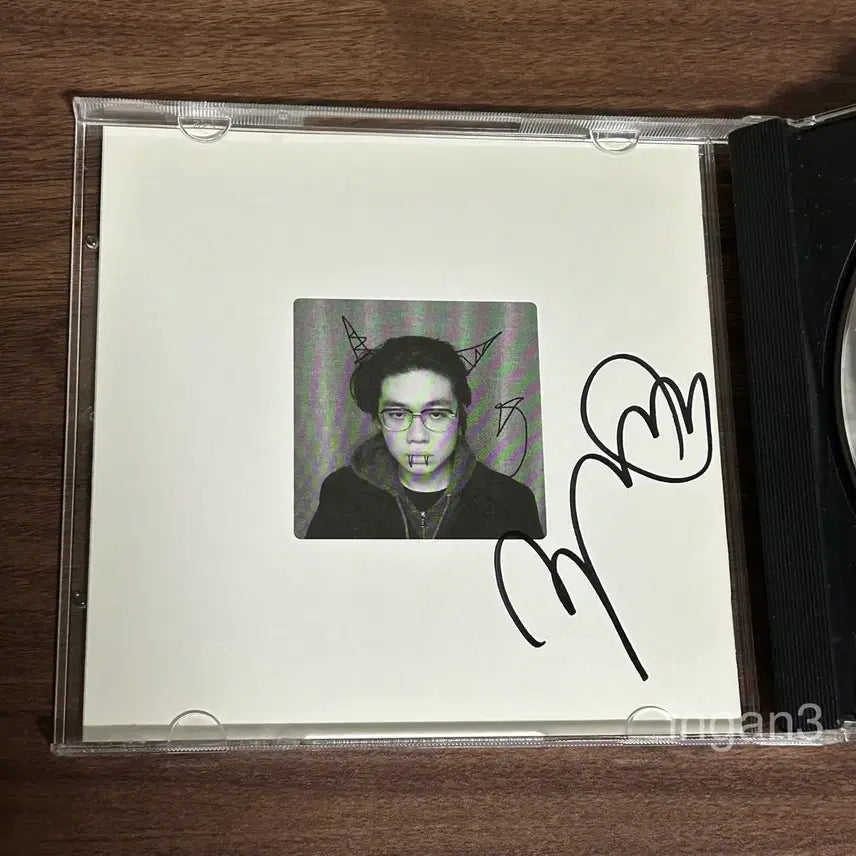 [BUNJANG] The Black Skirts Cherish Signed CD (First Edition) / 검정치마 떨스티 싸인cd 초판