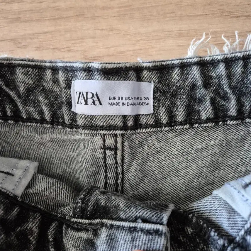 [BUNJANG] ZARA Denim Washed Shorts / [자라] 데님 반바지/ 워싱 숏팬츠/흑청