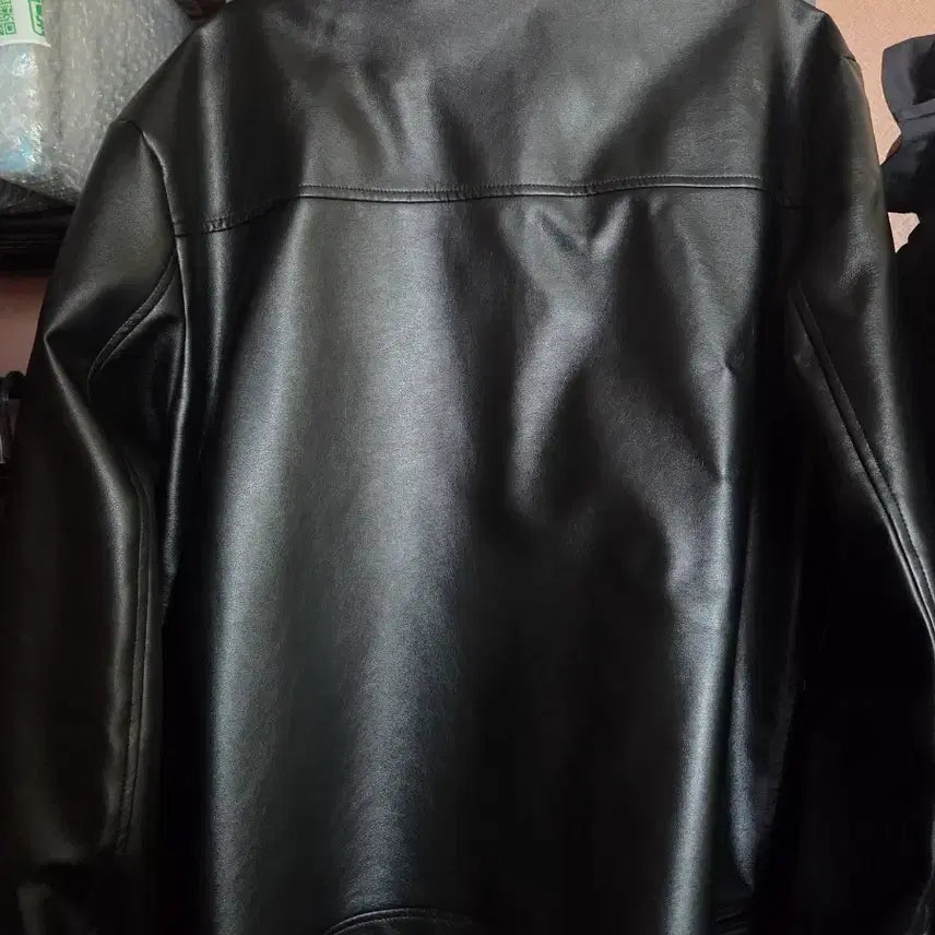 [BUNJANG] ZIOZIA Black Faux Leather Jacket / 지오지아 블랙 페이크레더 자켓 105