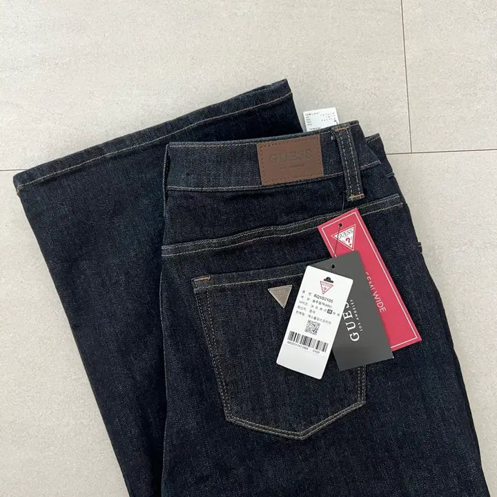 [BUNJANG] Guess Semi Wide Jeans 28 Size / (새상품/무료배송) Guess 세미 와이드 진 28사이즈