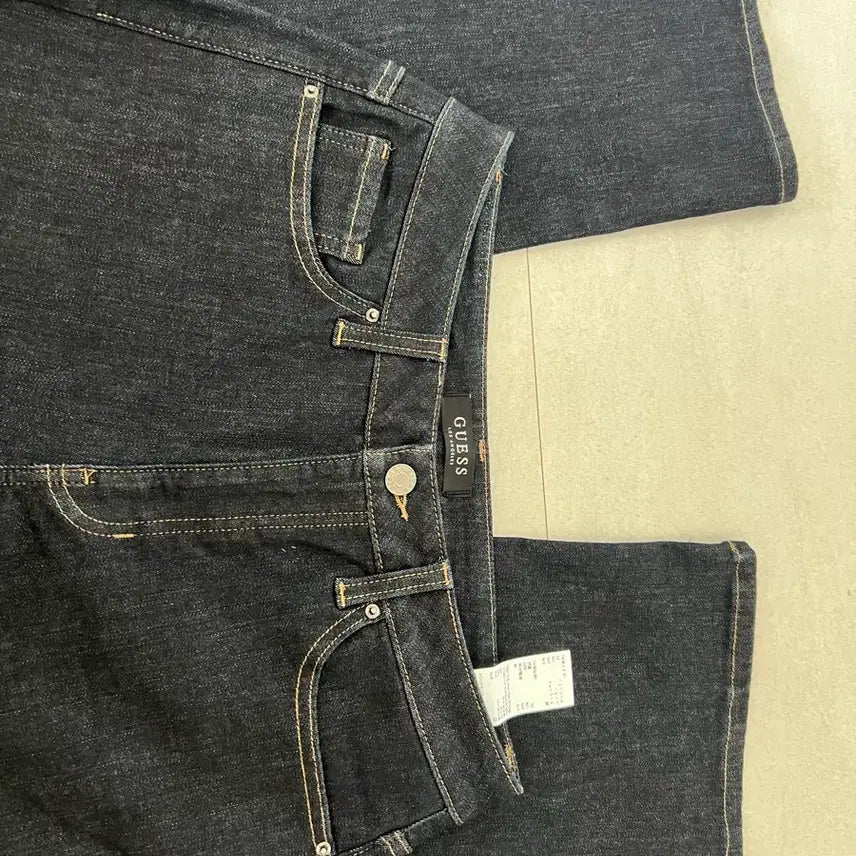 [BUNJANG] Guess Semi Wide Jeans 28 Size / (새상품/무료배송) Guess 세미 와이드 진 28사이즈