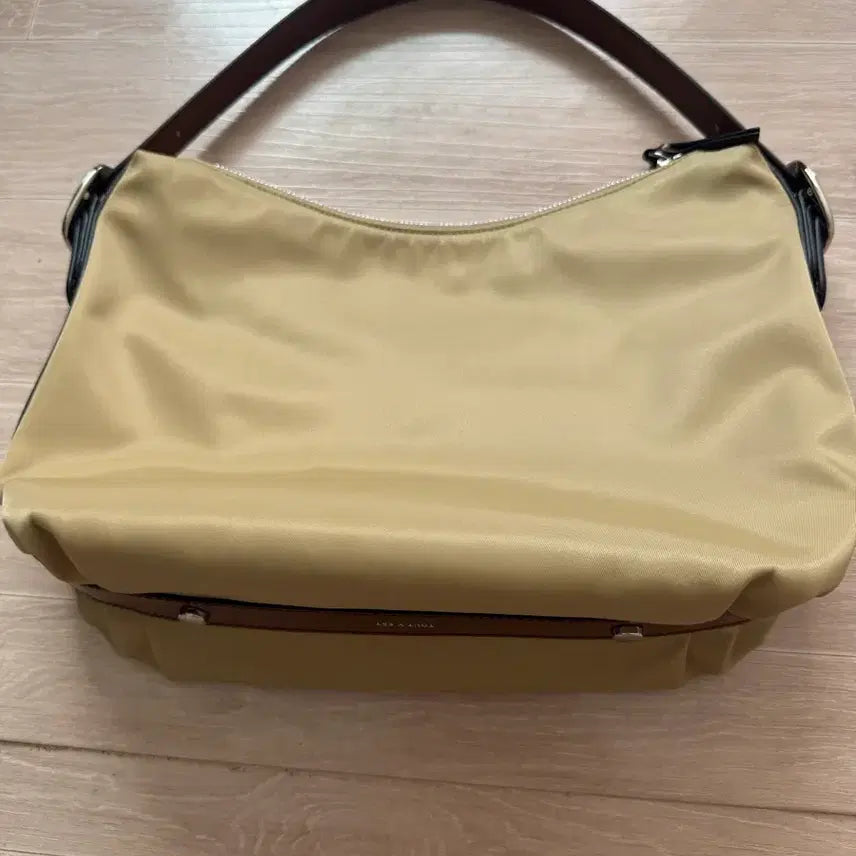 [SOLD OUT] 투티에 카노트왈 스몰 베이지