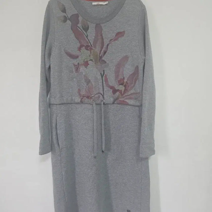 [BUNJANG] OILILY Floral Fleece Midi Dress / 오일릴리 OILILY 플라워 기모 원피스 S