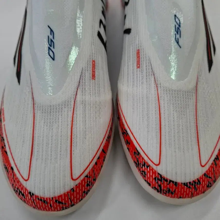 [SOLD OUT] 아디다스 손흥민 축구화F50 프로 손 태극7 레이스리스 TF 285사이즈