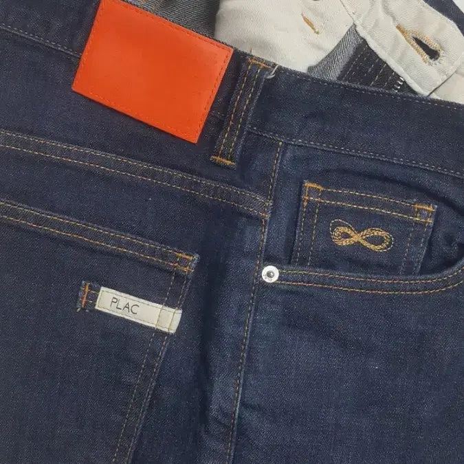 [SOLD OUT] 플랙진(사방스판) MILAN 32인치(No.173)S급! 드라이완료!