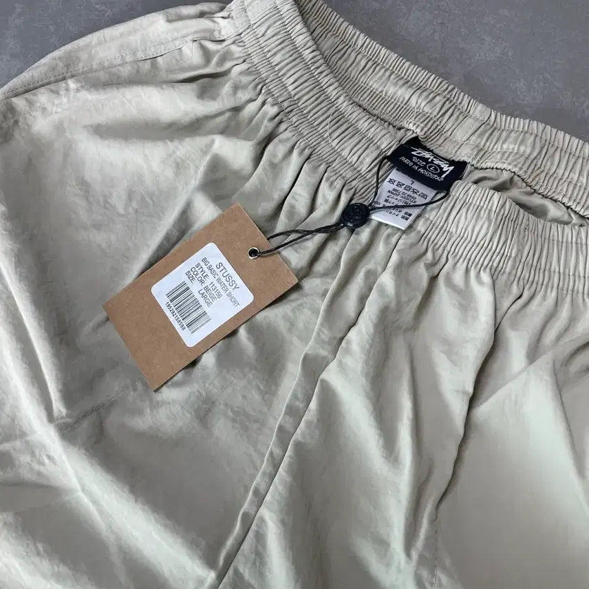 [SOLD OUT] 스투시 빅로고 베이직 스투시 숏 펜츠 베이지 [L]