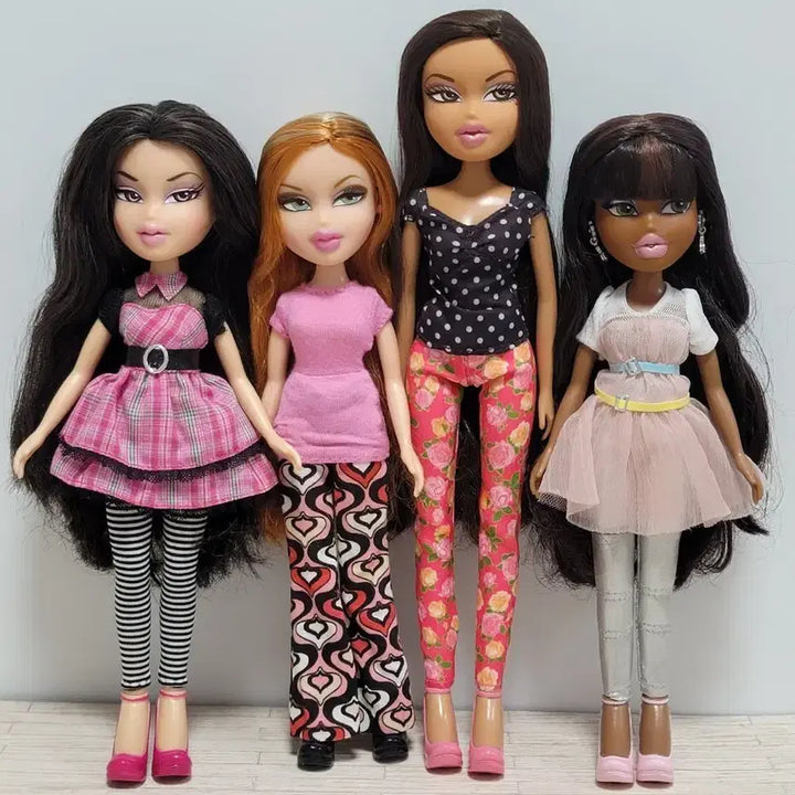 [BUNJANG] Bratz Doll Bundle Set / 브랏츠 인형 4체 일괄