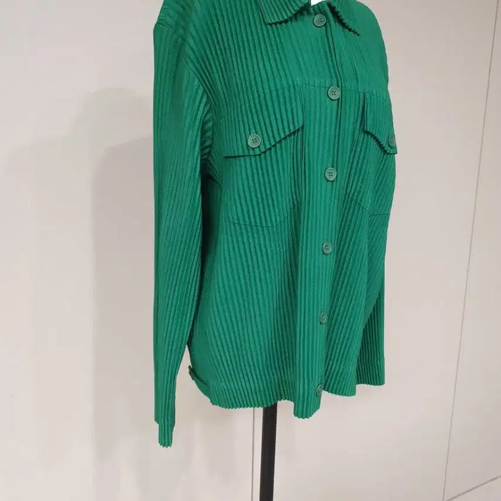[BUNJANG] Pleats Me Green Shirt Jacket / 그린 플리츠미 셔츠 자켓 스타일