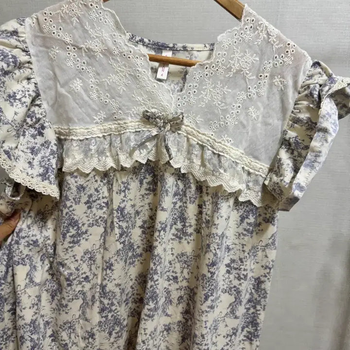 [BUNJANG] Floral Lace Long Dress Pajamas / 새상품 플라워 레이스 롱 원피스 잠옷 파자마
