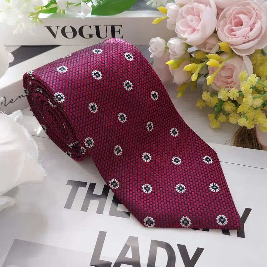 [BUNJANG] Ermenegildo Zegna Red Floral Jacquard Silk Tie / 제냐 실크 레드 플라워 자카드 넥타이 8.9cm A+등급 K2500
