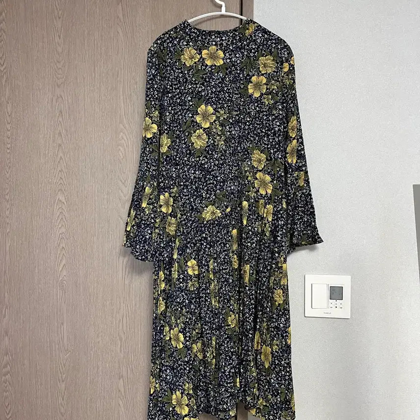 [BUNJANG] Floral Long Dress / 플라워 롱 원피스 검정꽃무늬