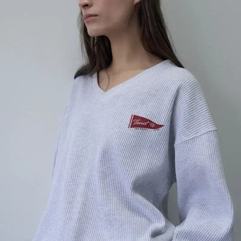 [SOLD OUT] 타낫 T/T Signature flag logo sweatshirt맨투맨