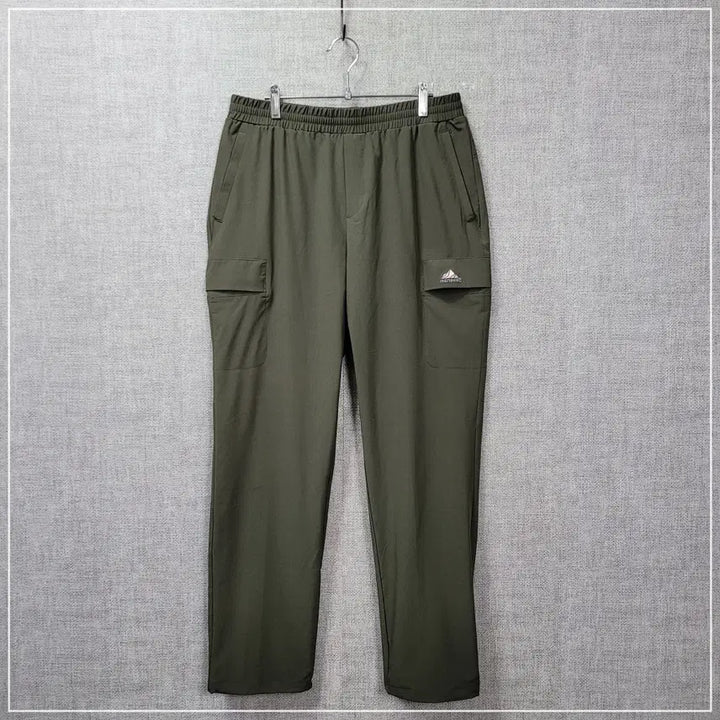 [SOLD OUT] 925. 네파 이젠벅 카키 스판팬츠 남성34